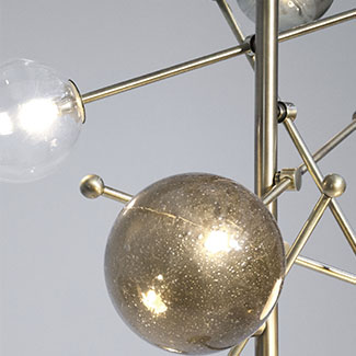 HESSENTIA-CORNELIO-CAPPELLINI-Planetarium-chandelier-detail-artistic-glass
